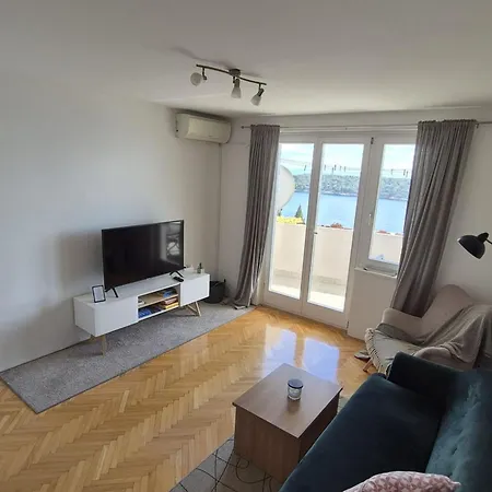 Mia Apartment