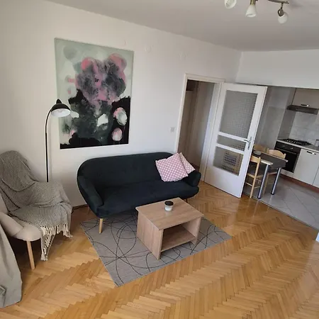 Mia Apartment